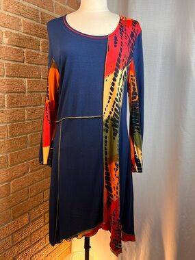 Parsley & Sage tunic top  patchwork design with colorful tie-dye accents. Large